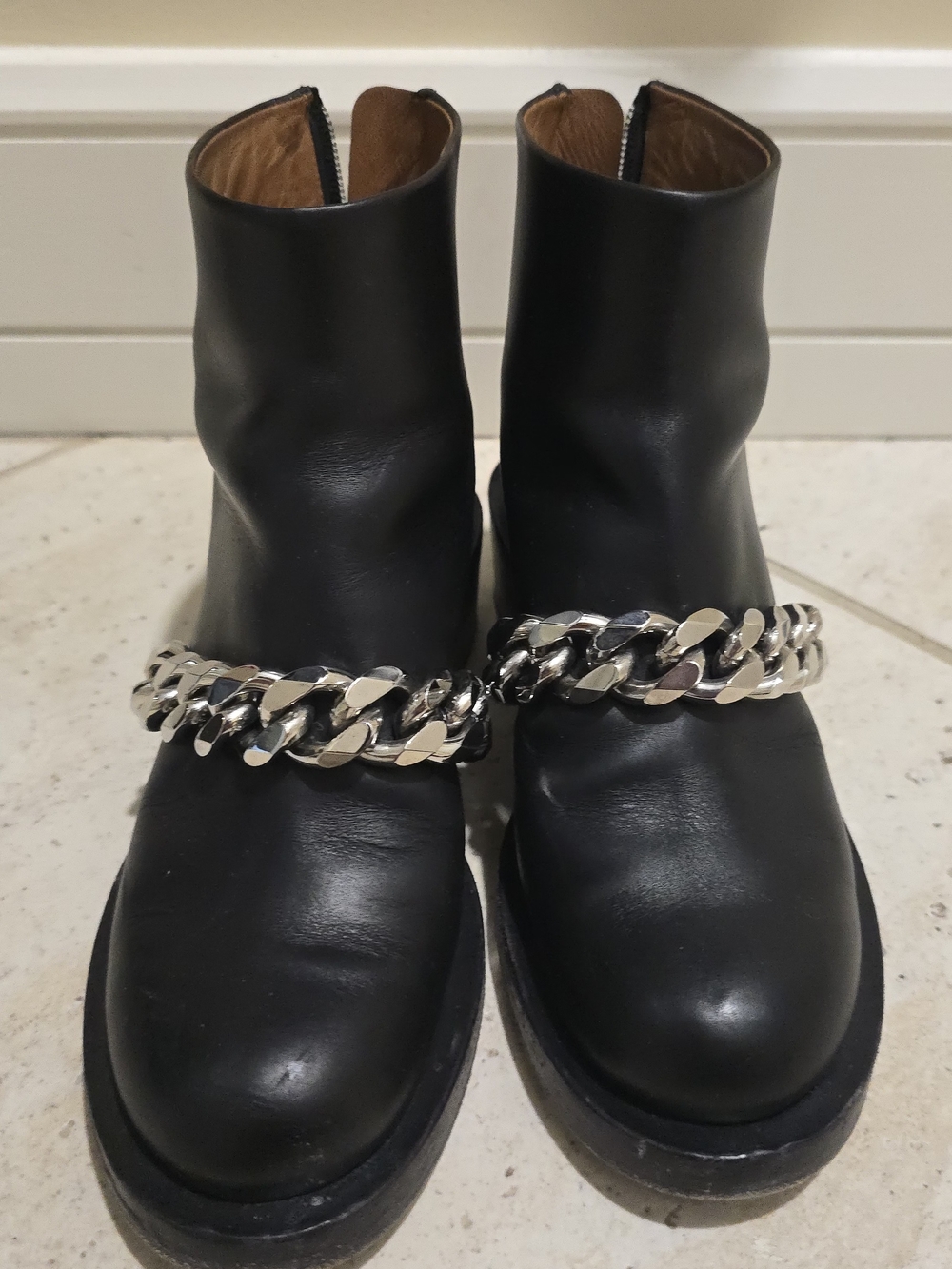 Givenchy Women's Black Leather Chain-Trim Chelsea Boots